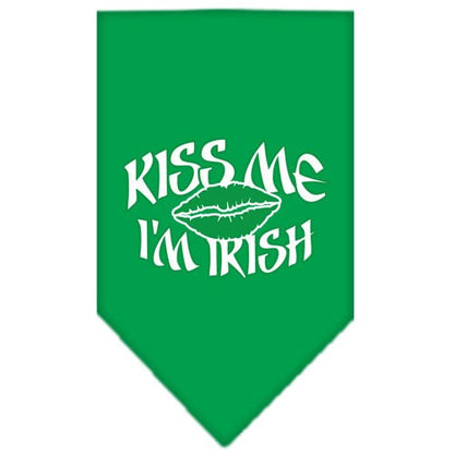 Pet and Dog Bandana Screen Printed, "Kiss Me I'm Irish"